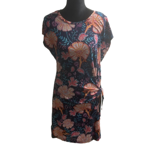 Tommy Bahama Dresses & Skirts - Tommy Bahama Flower Of India T-Shirt Dress